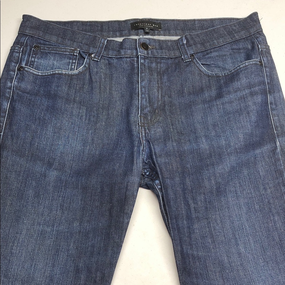 Forever 21 Men's Classic Blue Straight Jeans